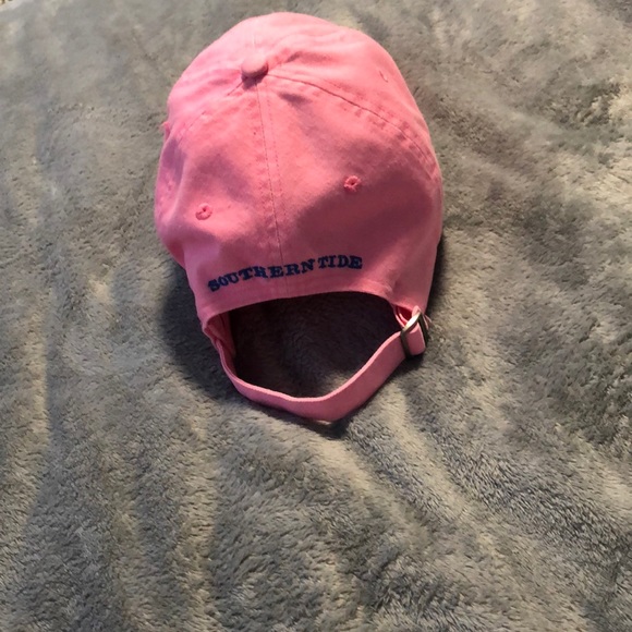 Hat - Picture 2 of 4